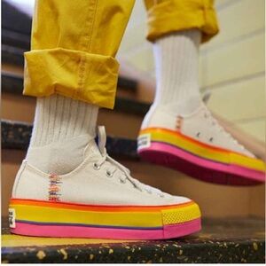 Converse Chuck Taylor All Star Lift Low 'Rainbow - Vintage White' Size 8 Exc.